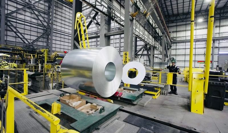 Aluminum futures prices downfall due to weak demand