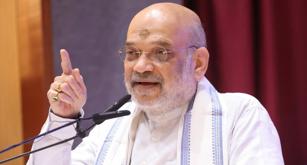 Amit Shah, the home minister, opens the nation’s first cooperative compressed biogas facility