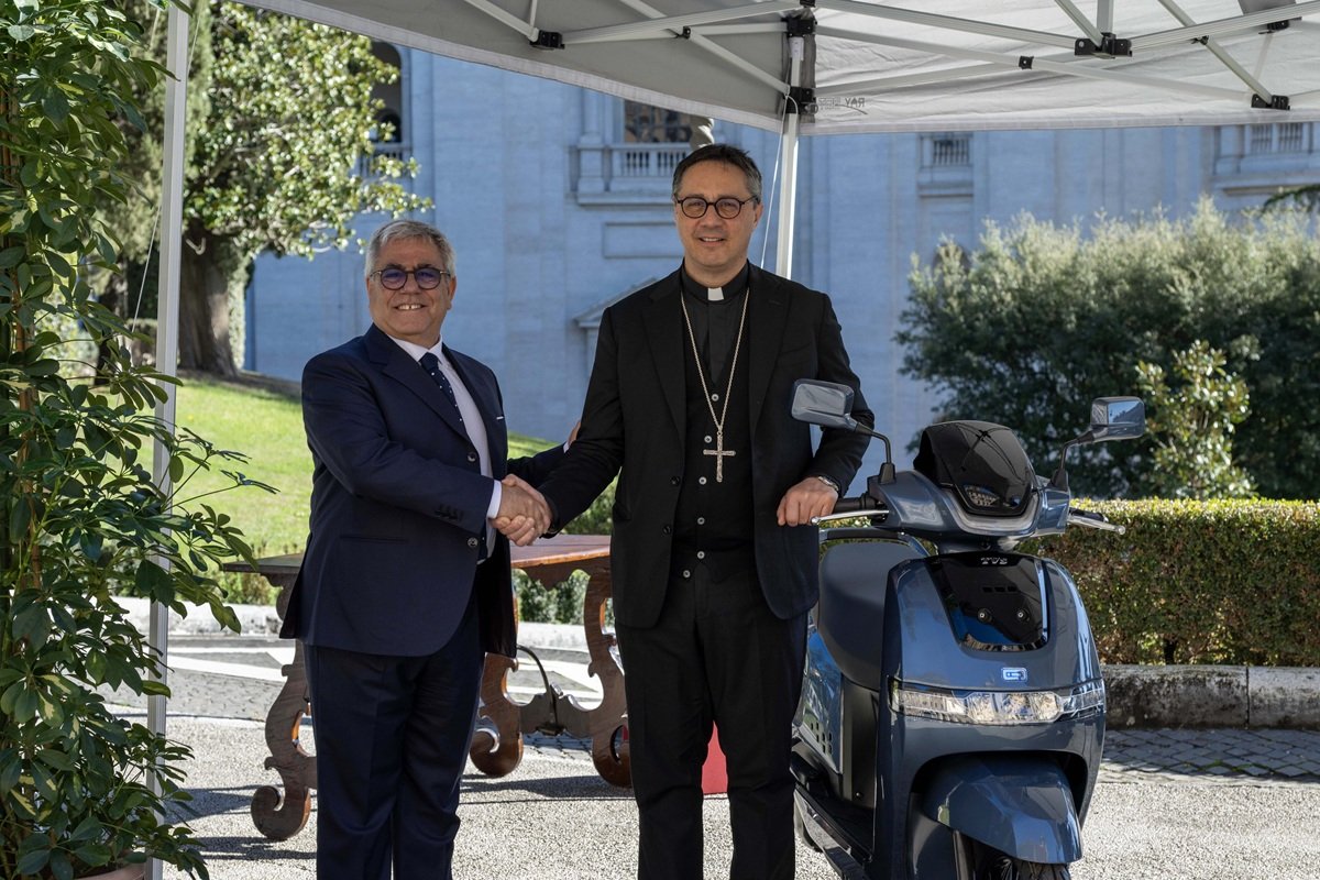 TVS Motor delivers two iQube electric scooters to the Governorate of Vatican City State