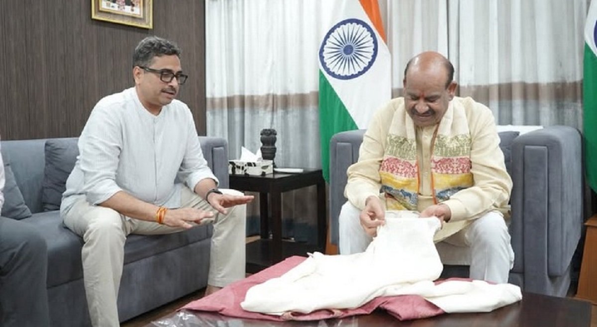 Landmark Initiative Brings Together Eri Silk of North East and Kota Doria Weaving Tradition
